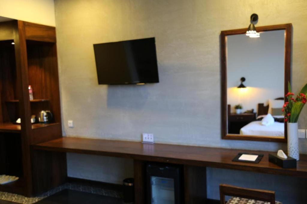 Yeak Loam Hotel Banlung Εξωτερικό φωτογραφία